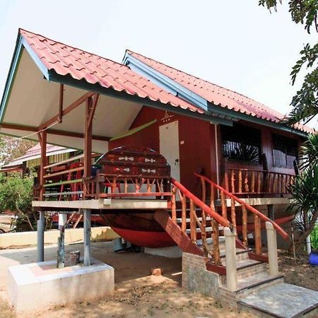 Rimtalay Resort Koh Si Chang Eksteriør billede
