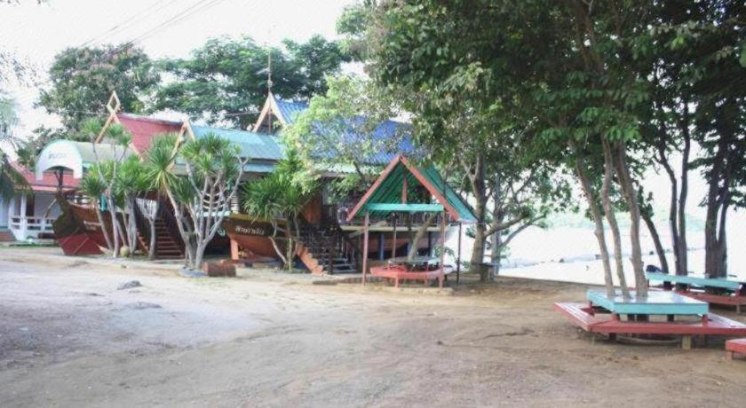 Rimtalay Resort Koh Si Chang Eksteriør billede